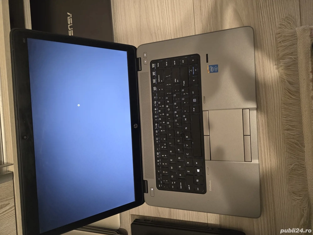 Vand laptop,Office,Scoala 