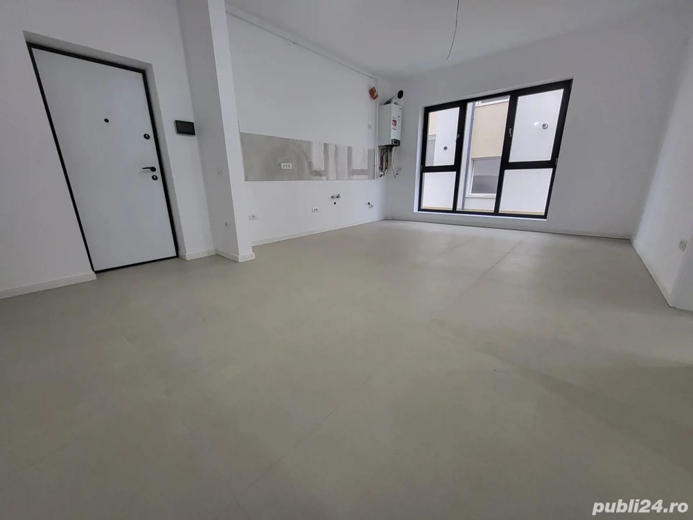 Bloc Nou. Etaj 1. Asfalt. Finisaje de calitate