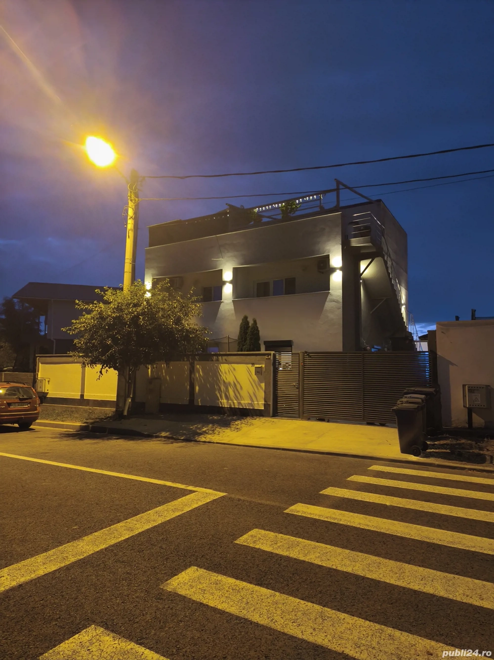 Casa Antonia Eforie Nord va pune la dispoziție camere duble și triple.