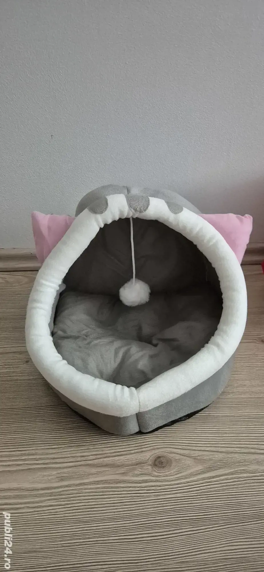 Culcus pisici  catei talie mica 