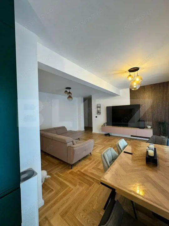 Apartament superb, 4 camere cu terasa de 50mp