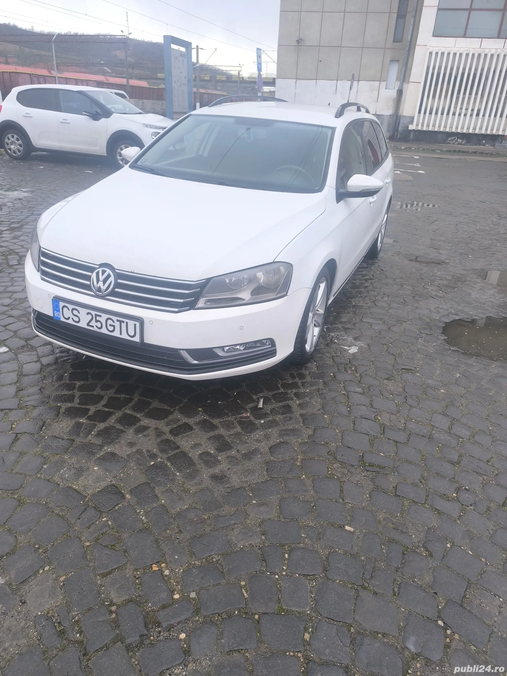 VW Passat B7 2.0 TDI 140CP | Automată DSG | Înmatriculata