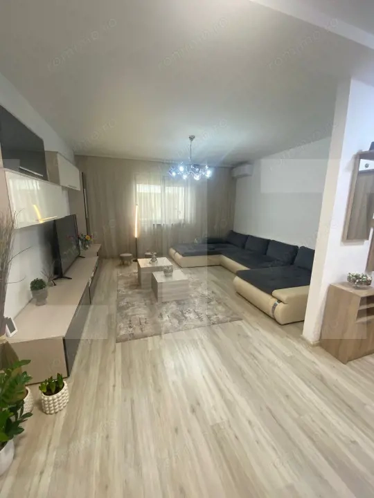 Apartament 3 camere, 72mp, Giroc