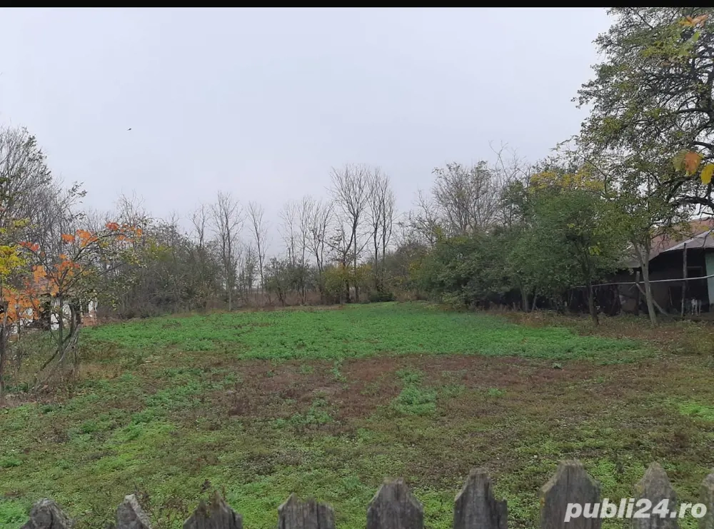  De vanzare casa batraneasca cu teren generos la doar 1 ora de Bucuresti