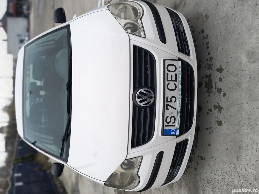 Vând Volkswagen polo 2009