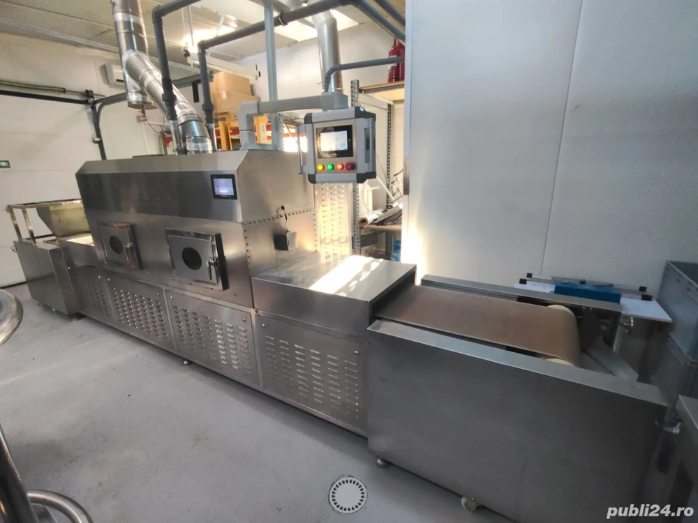 Echipament de uscare cu microunde a plantelor fructelor si legumelor