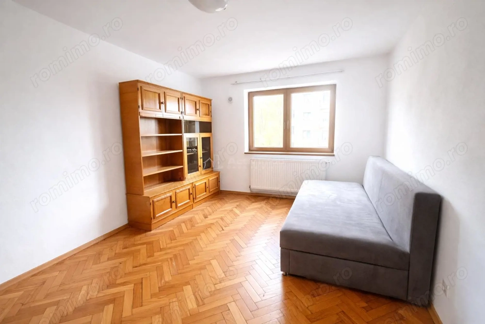 Apartament 2 camere, etaj intermediar, Aiud