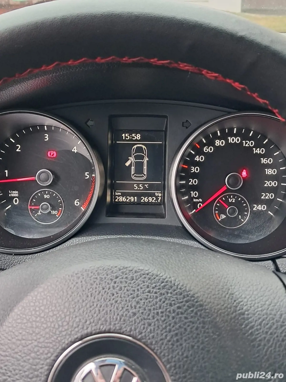 Vând golf 6 e în stare foarte buna