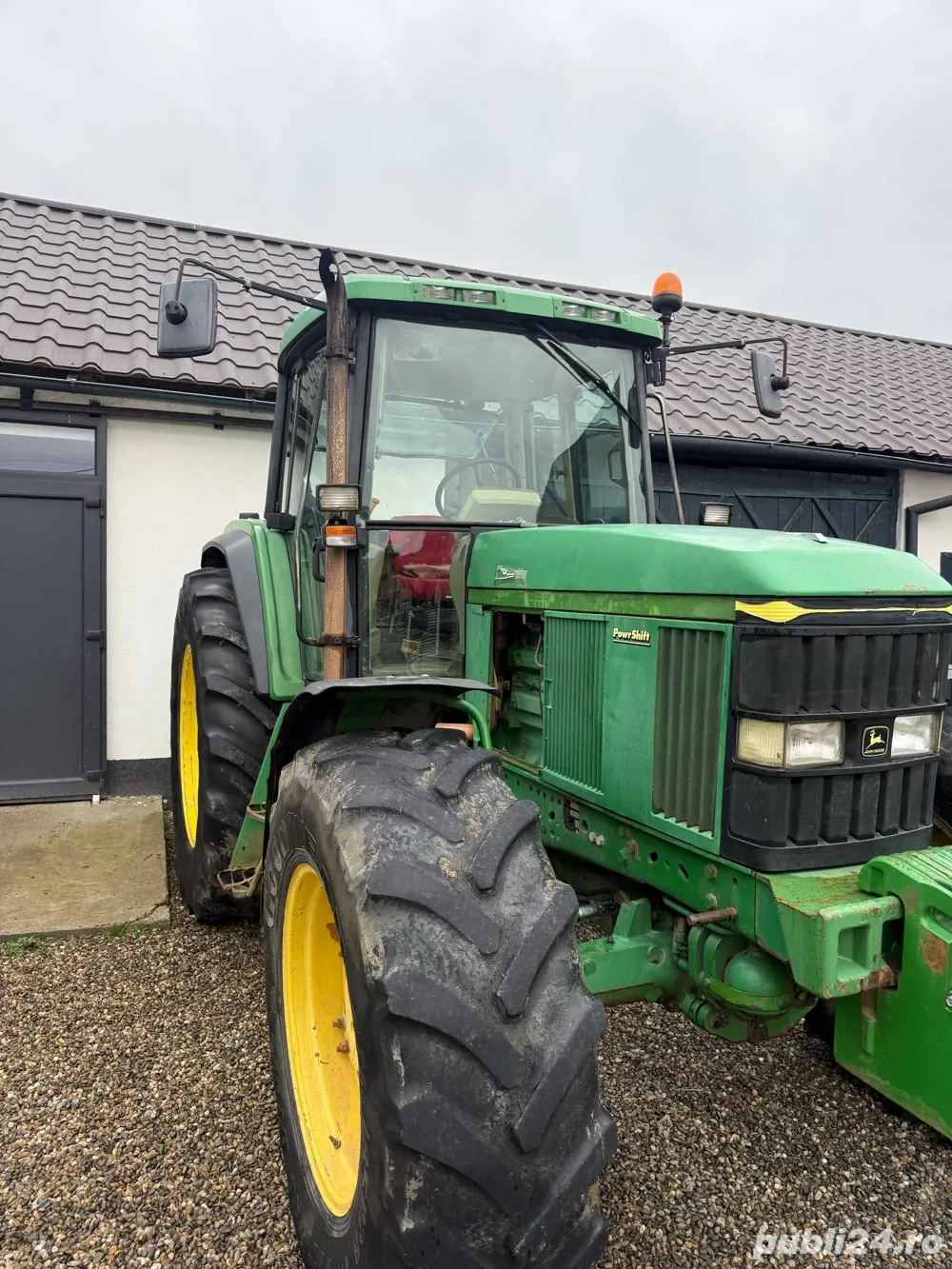 Vand Tractor John Deree 6910 TLS