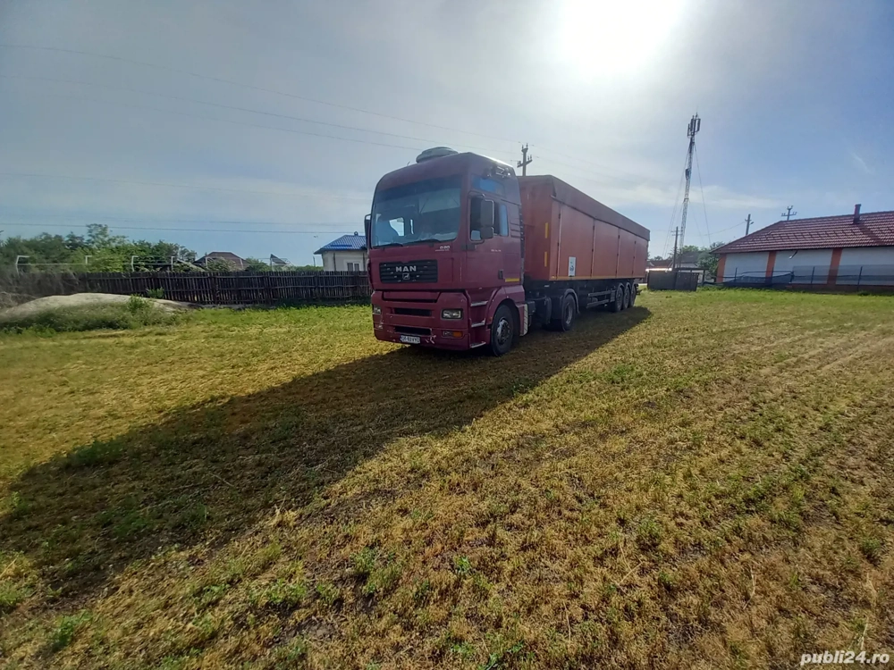 Vand cap tractor si semiremorca in ansamblu