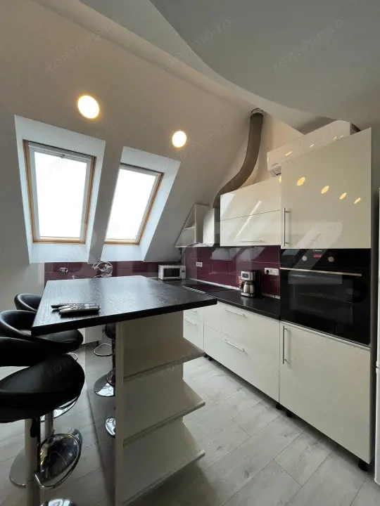 Apartament 4 camere, 100 mp, zona Torontalului