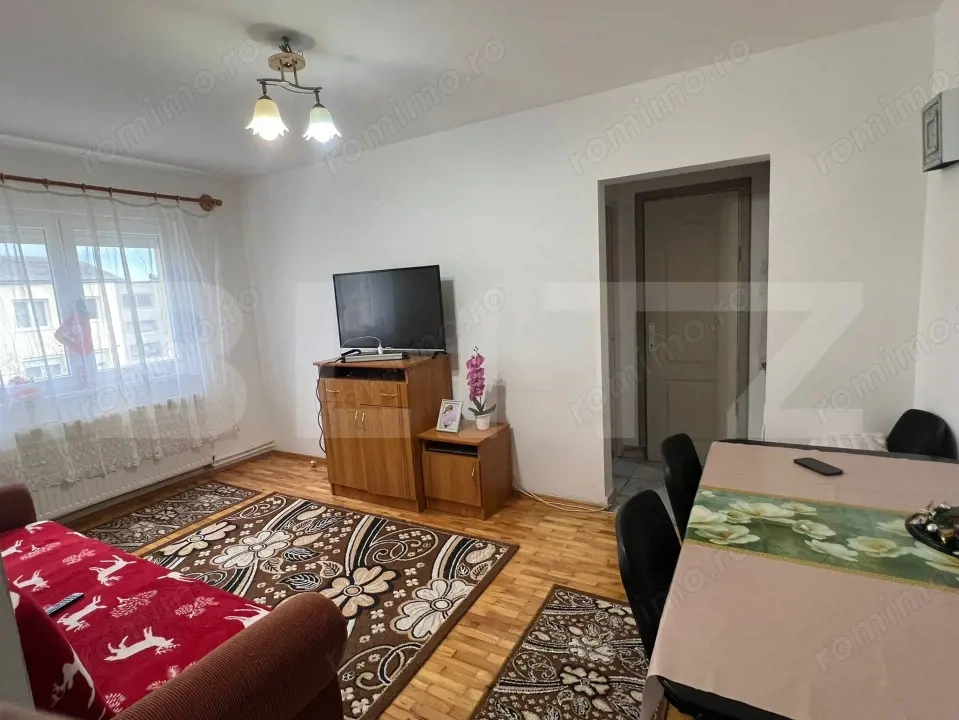 Apartament semidecomandat, 33 mp, strada Aleea Humulesti 