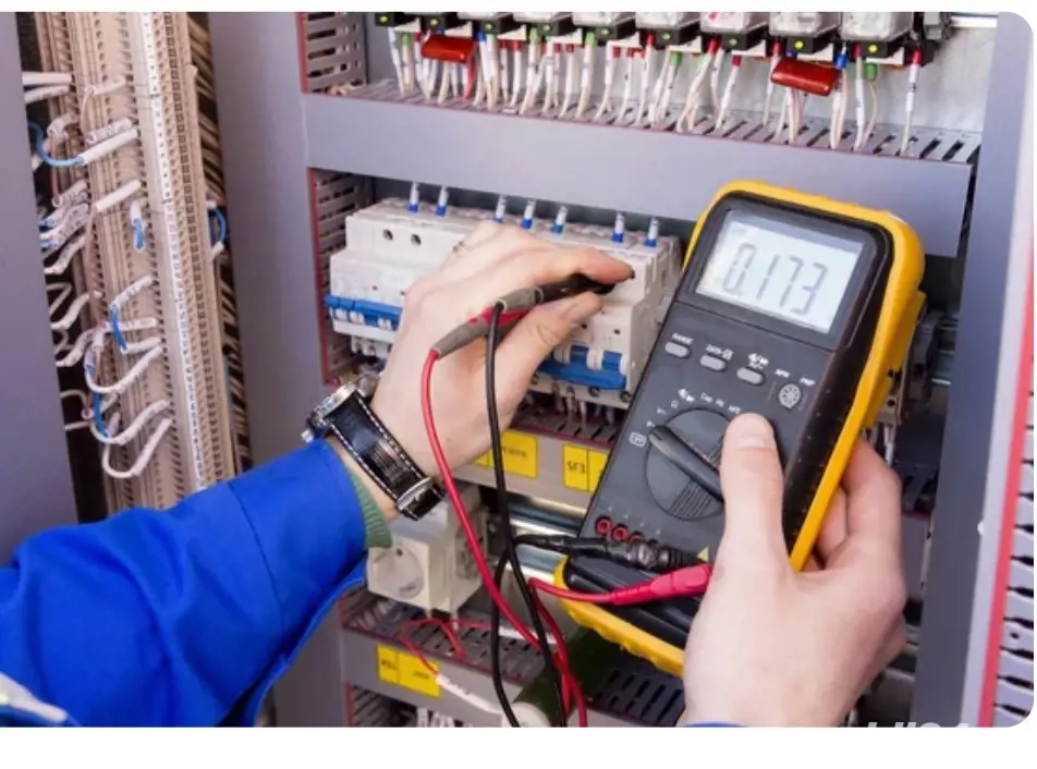 Electrician autorizat 