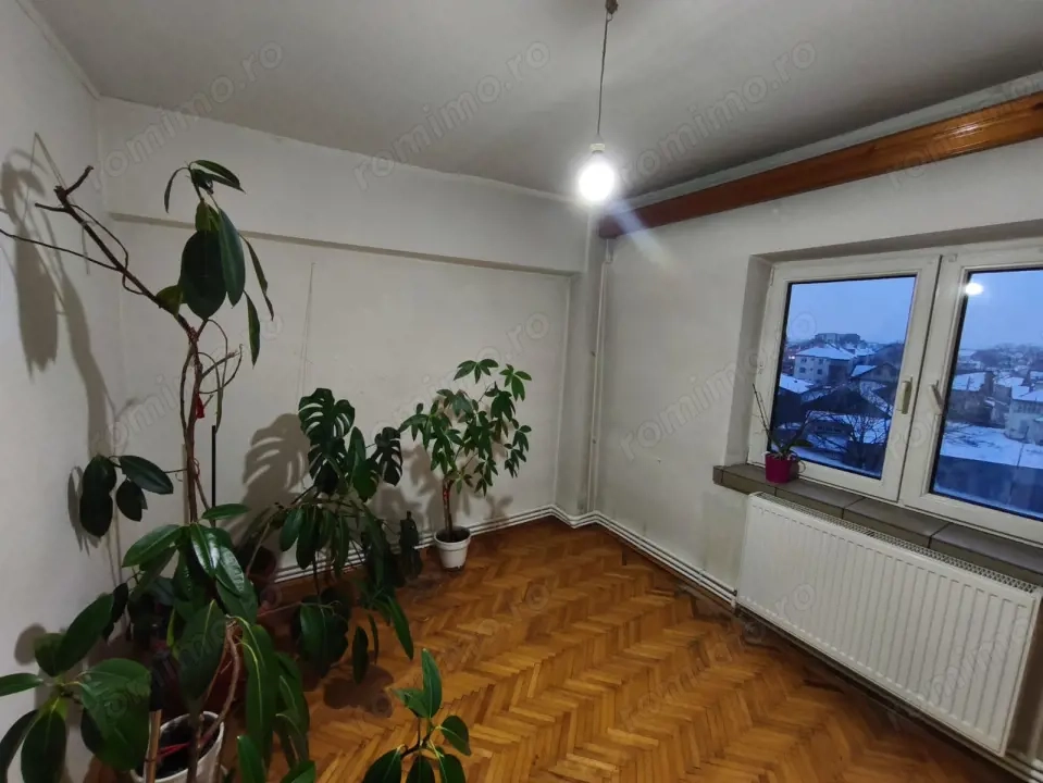 Apartament 2 camere, 50mp, zona ultracentrala, Radauti