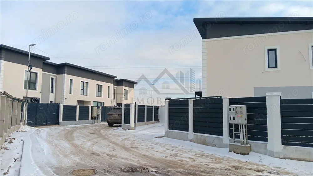 Valea Lupului, case insiruite P+Et. su=101mp. teren 160mp. (250mp)