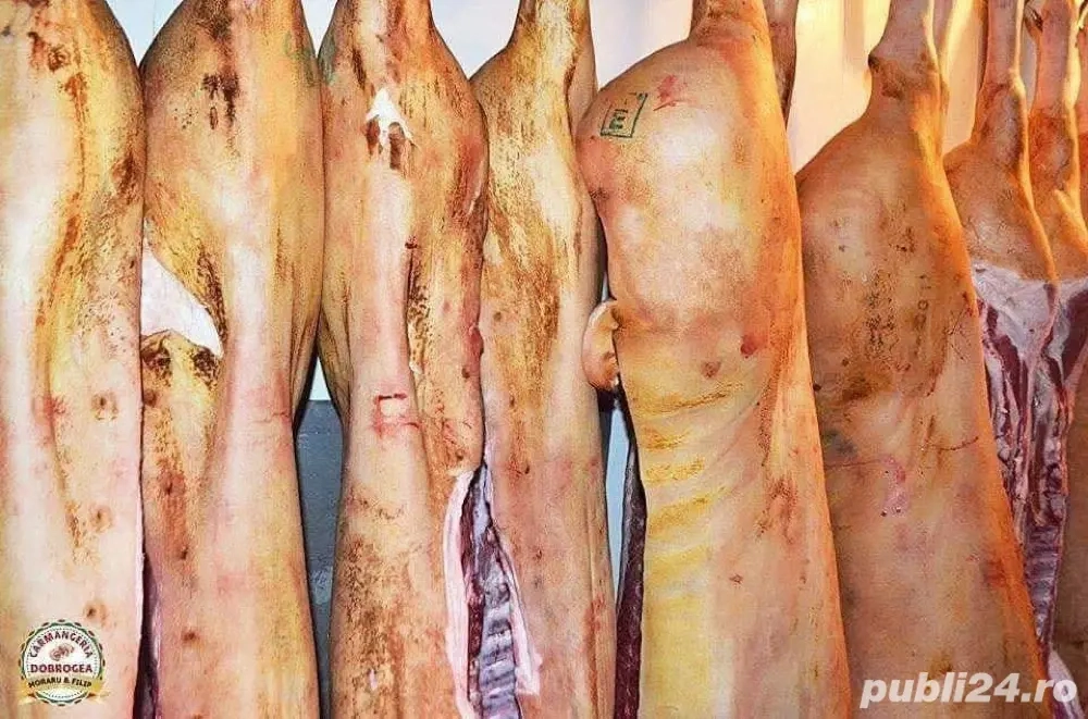 Carcasa de porc de vanzare la comanda