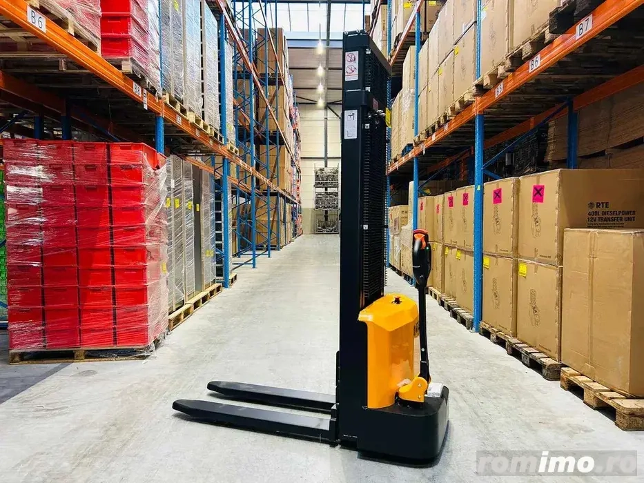 Transpalet electric cu catarg RTE PS3500 | 1.500 kg | Ridicare 3,5 m | Stacker