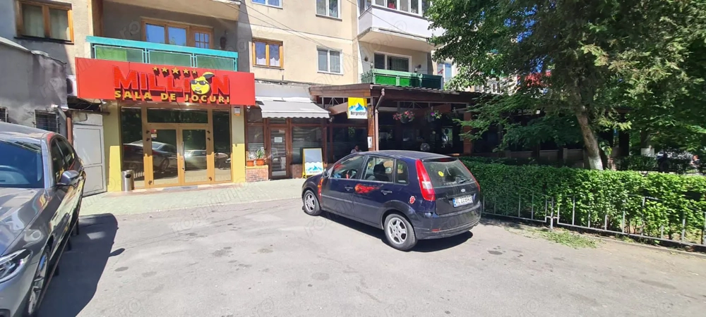 Spațiu comercial, Strada Rapsodiei