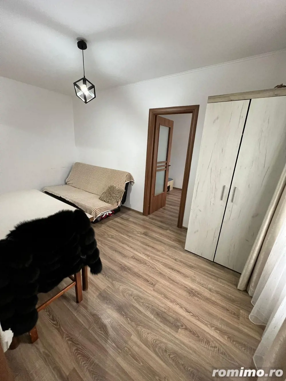 P.F vand apartament 2 camere 