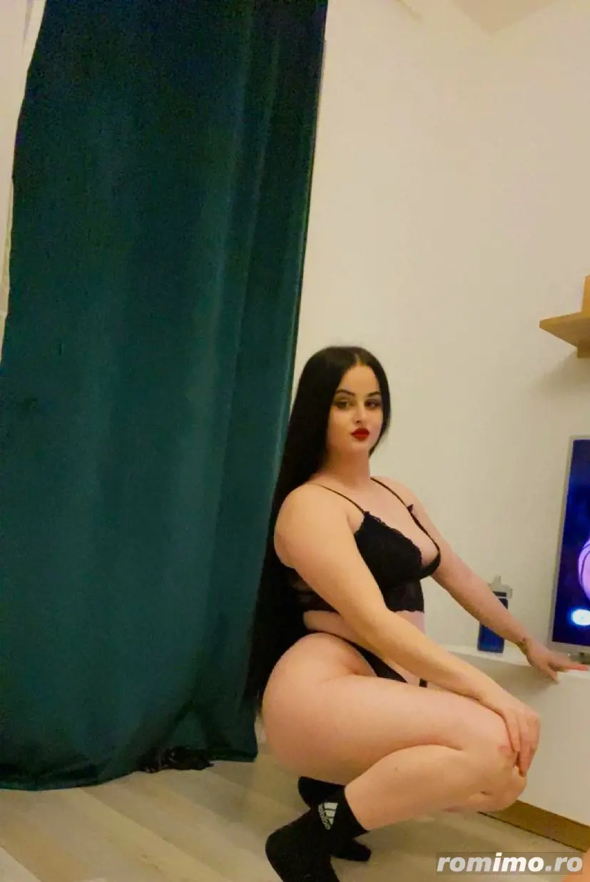 Bună Izabela am 21 ani nouă în orașul vrostu