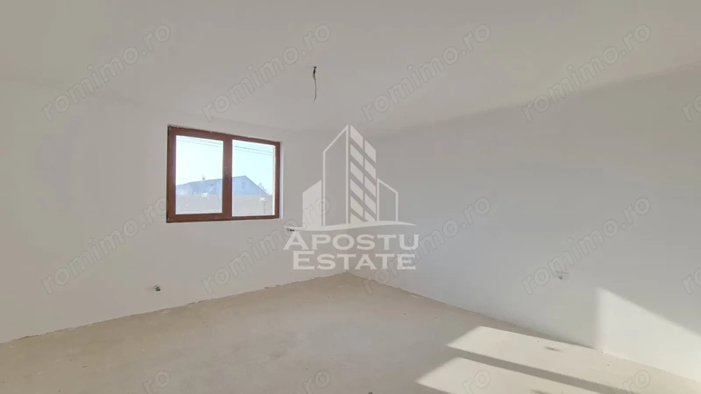 Casa individuala de vanzare P+M cu 6 camere, Sanandrei