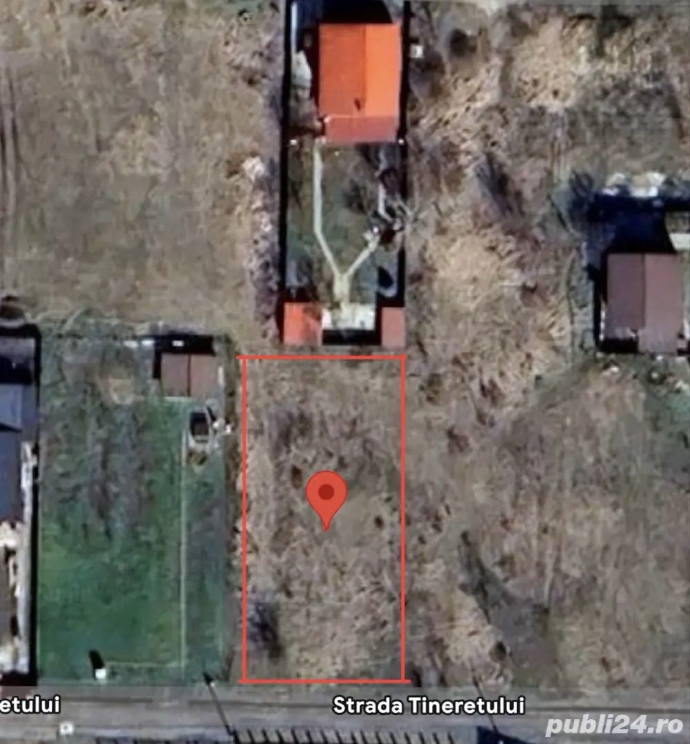 vand teren intravilan strada Tineretului