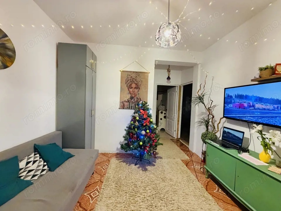 Apartament 3 camere in vila Giulesti zona linistita și curte generoasă etaj 1