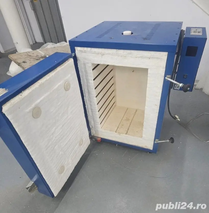 Vand cuptor electric programabil pentru ardere ceramica