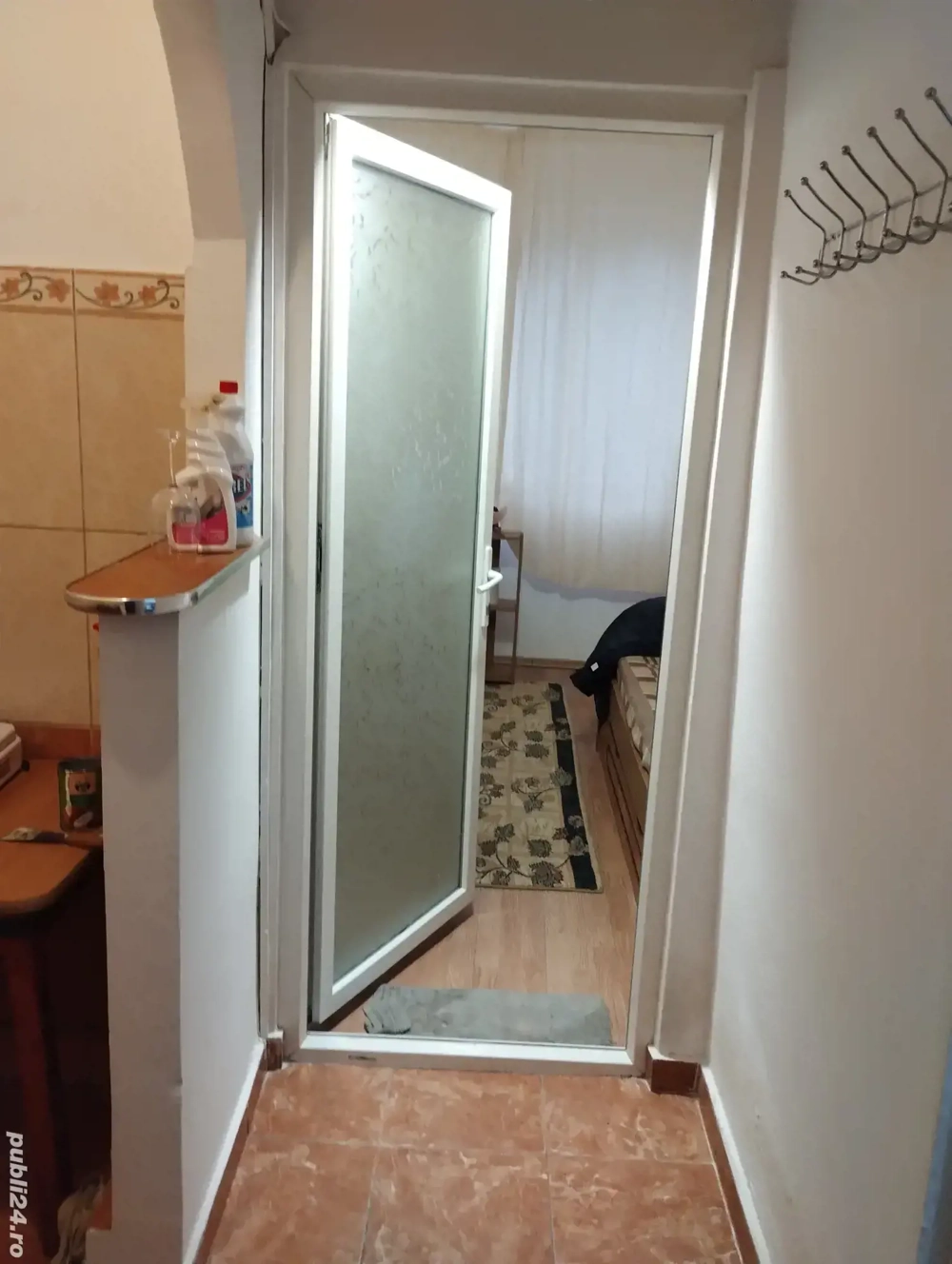 inchiriez garsoniera