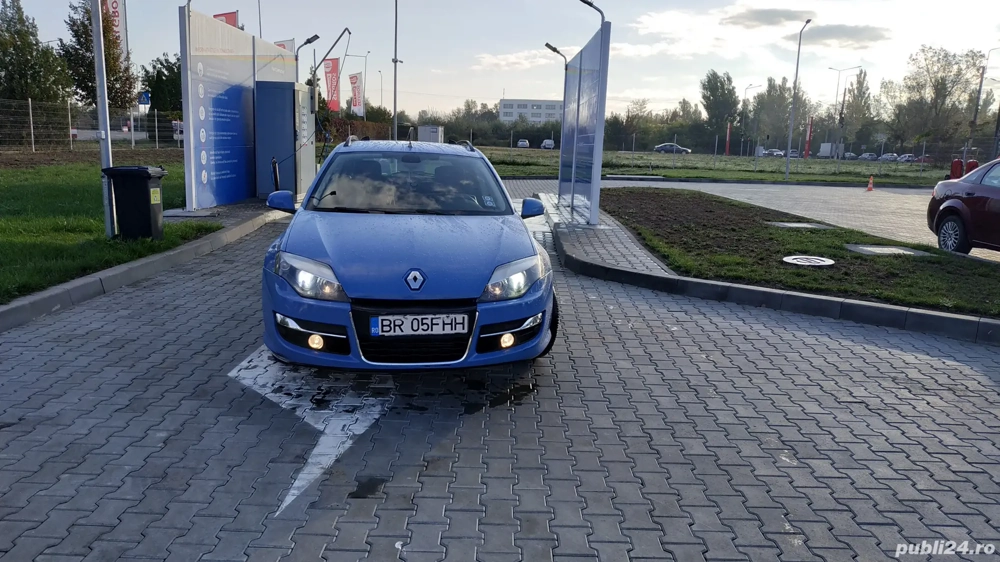 Renault Laguna 3 2 DCI 150cp