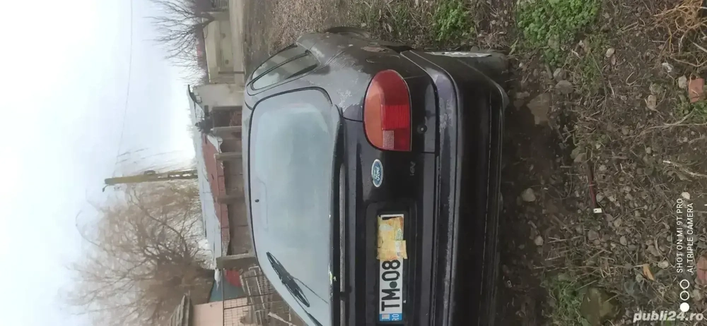 Dezmembrez FORD Mondeo, 2.0 benzina, 1995