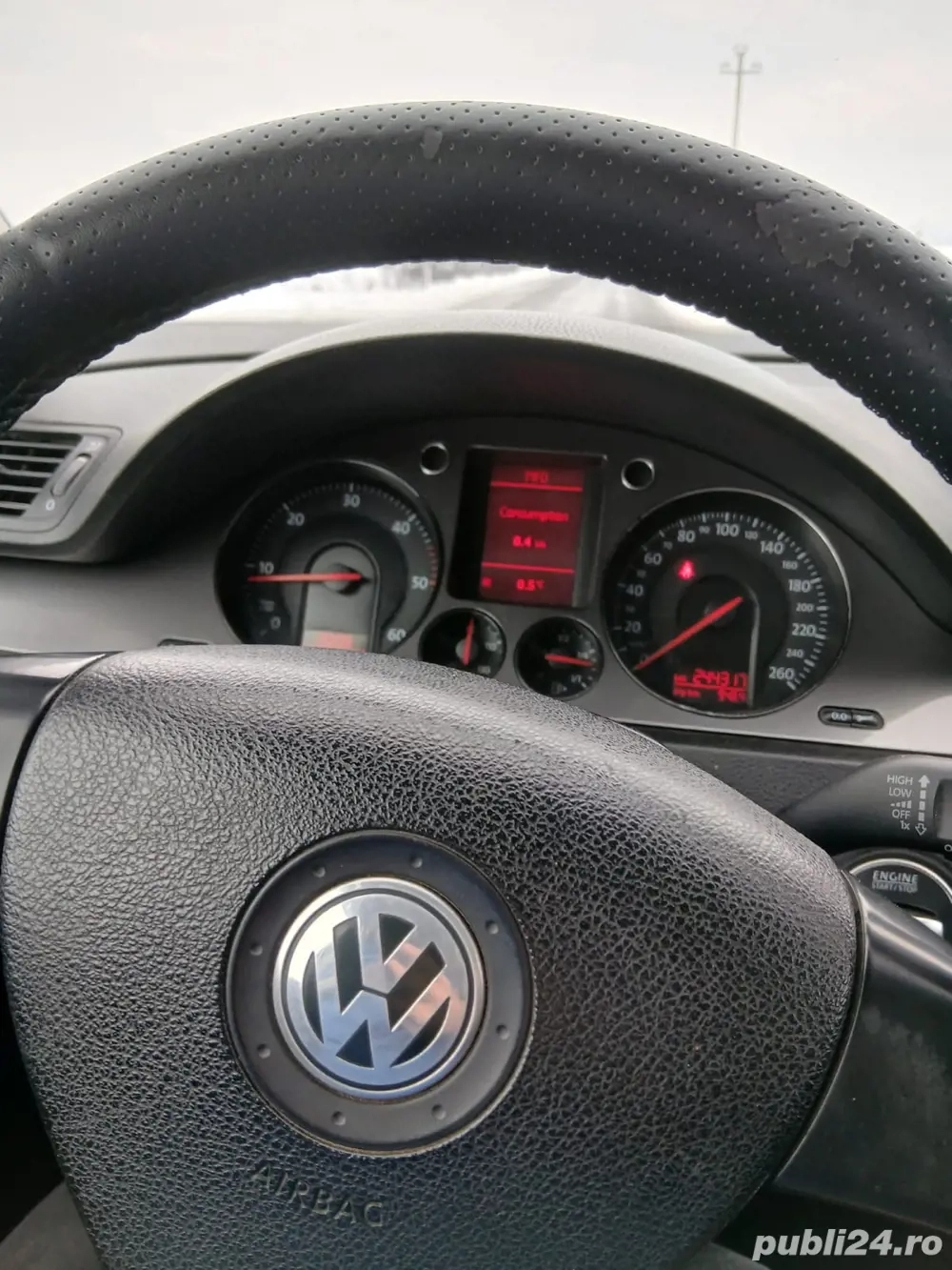 Vând Passat 1.9 BXE