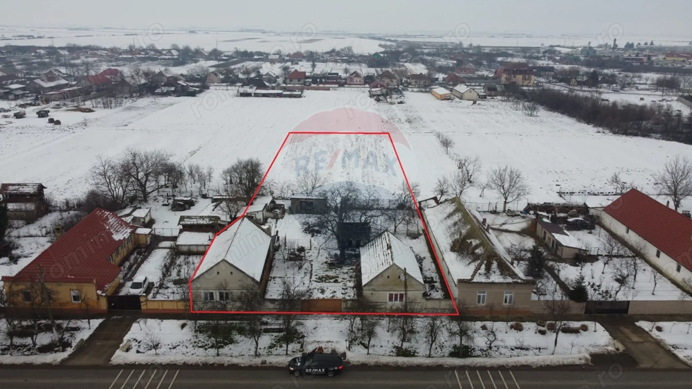 Gospodarie de vanzare in Giulvaz, judetul Timis