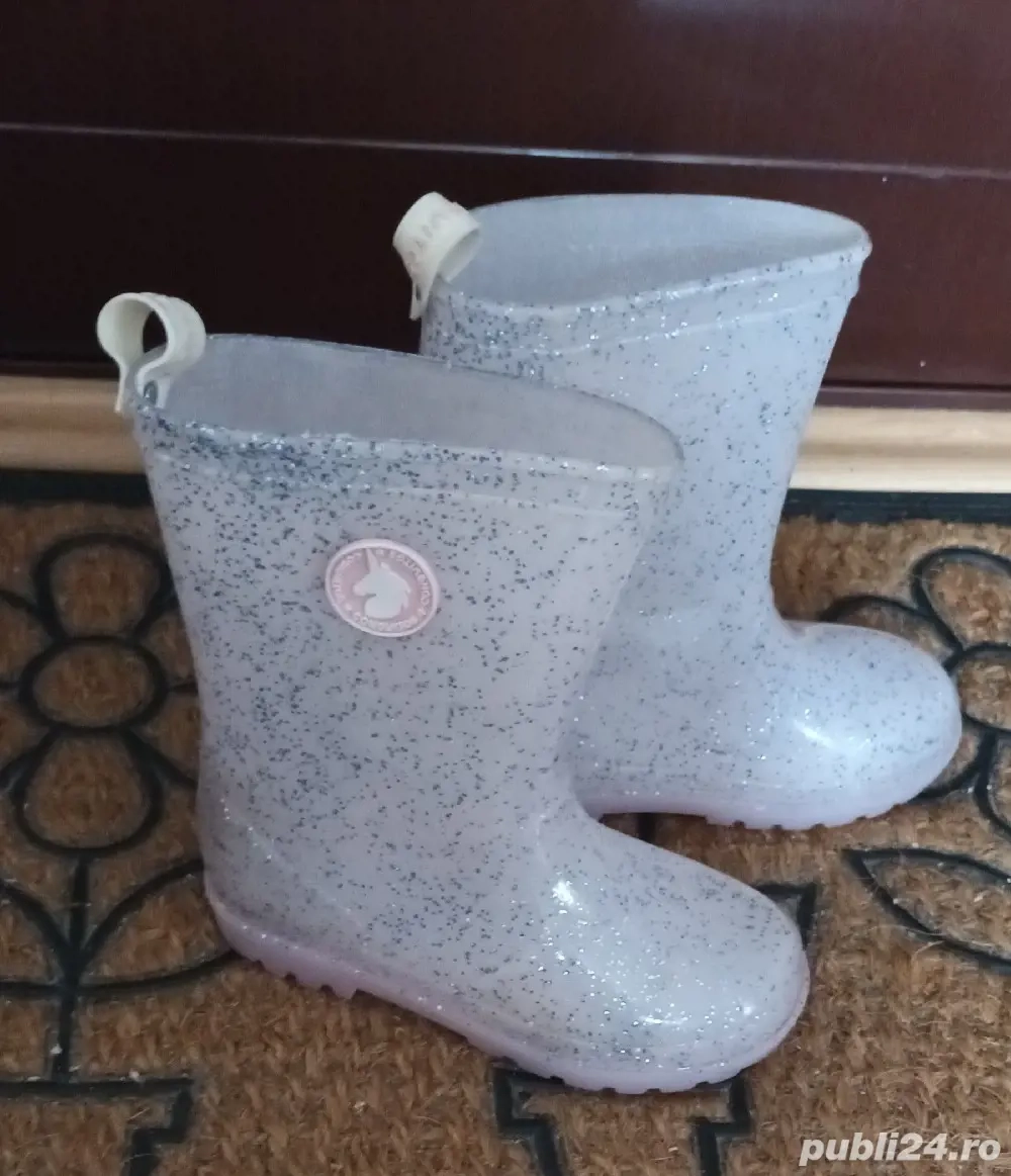 cizme de cauciuc marime 29 cu luminite 