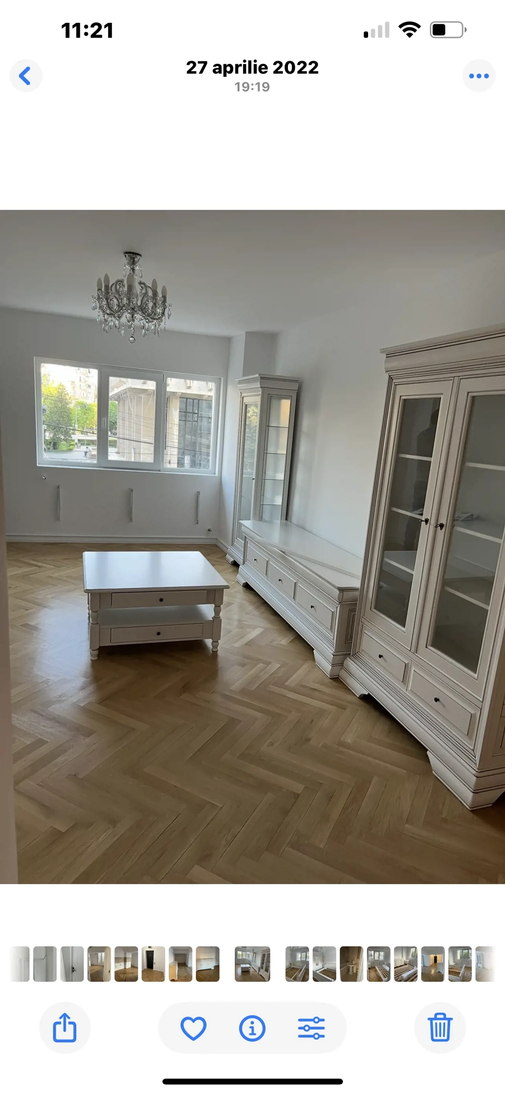 Apartament 4 camere de vanzare