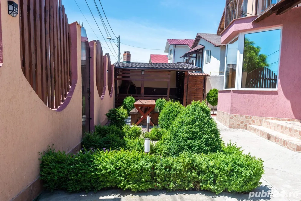 VANZARE Vila Casa Pensiune 8 camere 20 LOCURI Eforie Nord AFACERE La Cheie