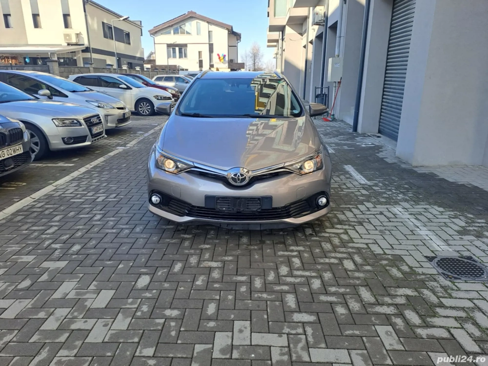 toyota auris 2016 1,6 tdi 97000 km absolut reali