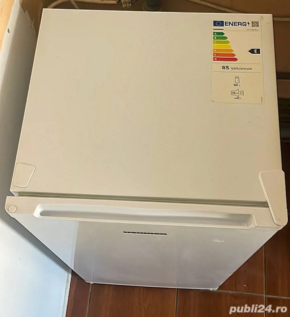 Frigider cu congelator Heinner