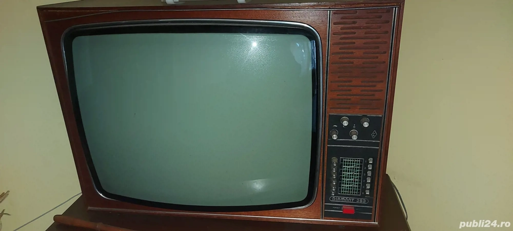 Televizor Diamant