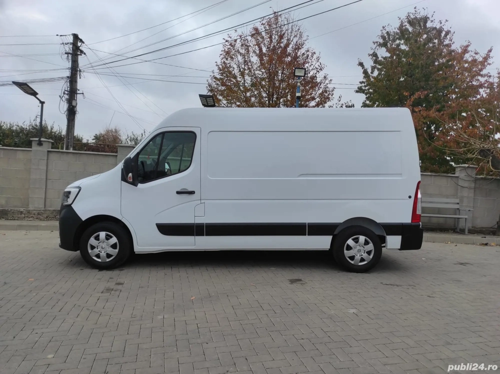 Renault Master 54 mii km absolut reali, CARLIG Remorcare 3,5 T. OMOLOGAT. RAR. Accept variante auto