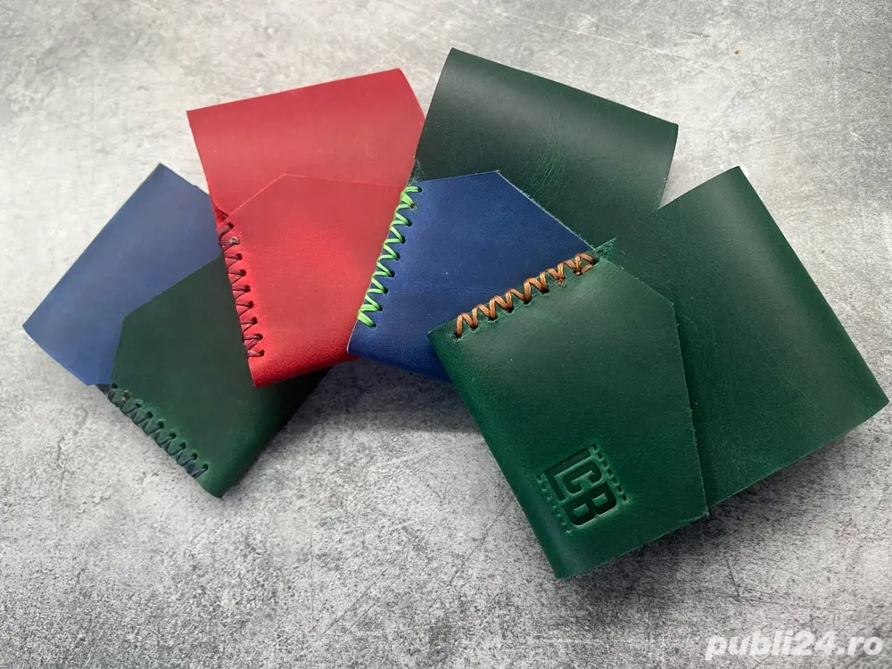 Portcard handmade din piele naturala