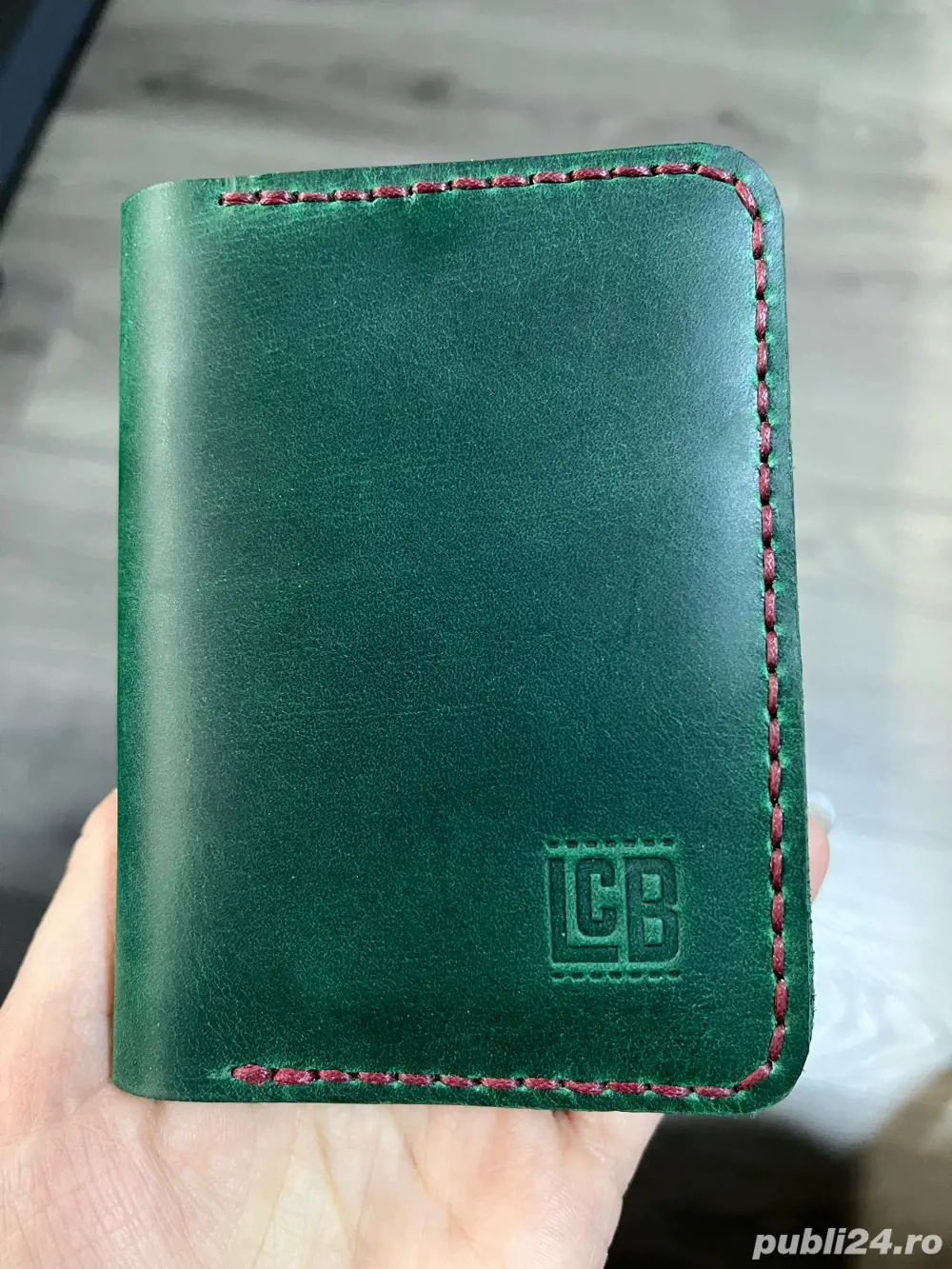 Portofel handmade din piele naturala