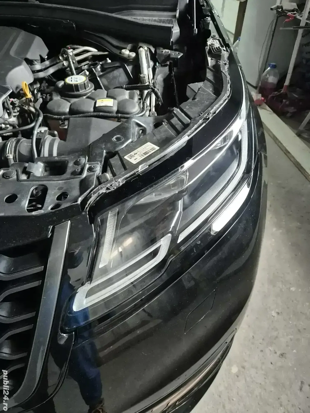 Far velar L560 M8A2-13w030-EA si L8A2-13W030-ea