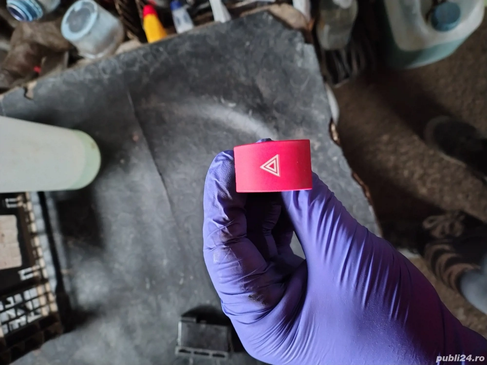 buton avarii Skoda Octavia ii 