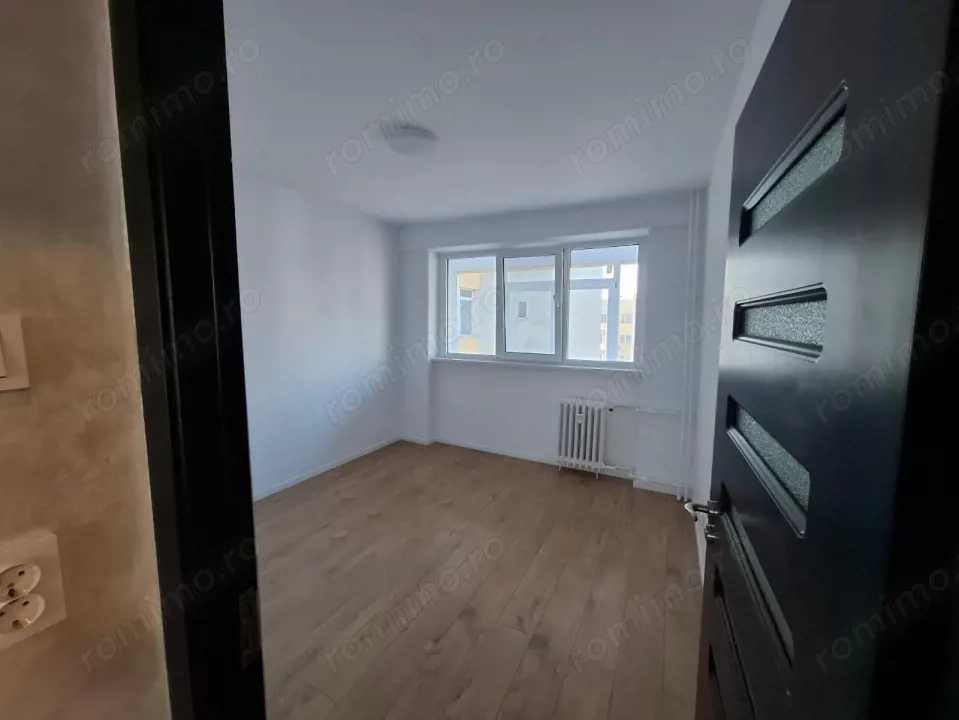 Apartament 3 camere Doamna Ghica,2 balcoane,renovat integral,decomanda