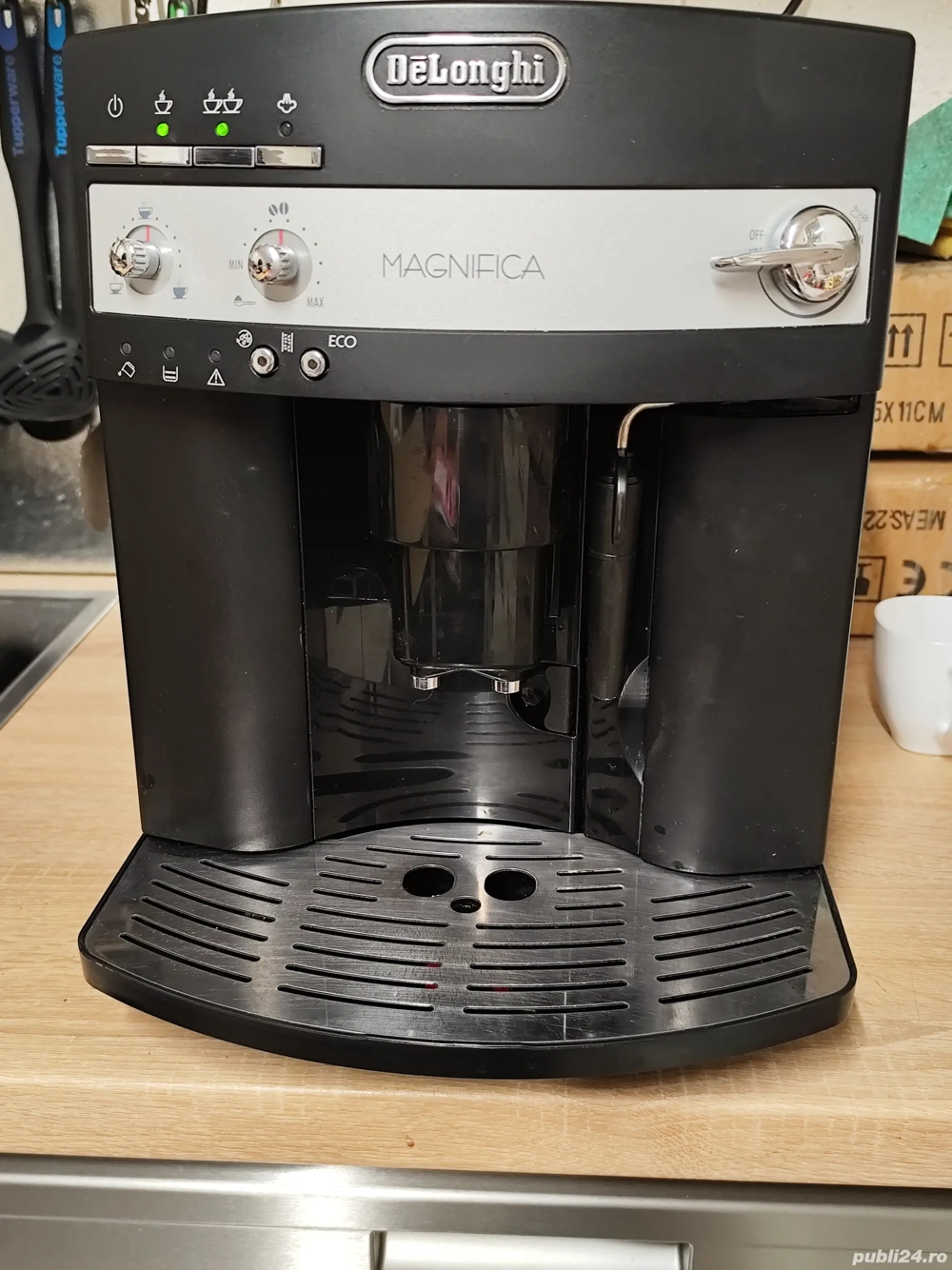 Aparat cafea DeLonghi cu boabe 