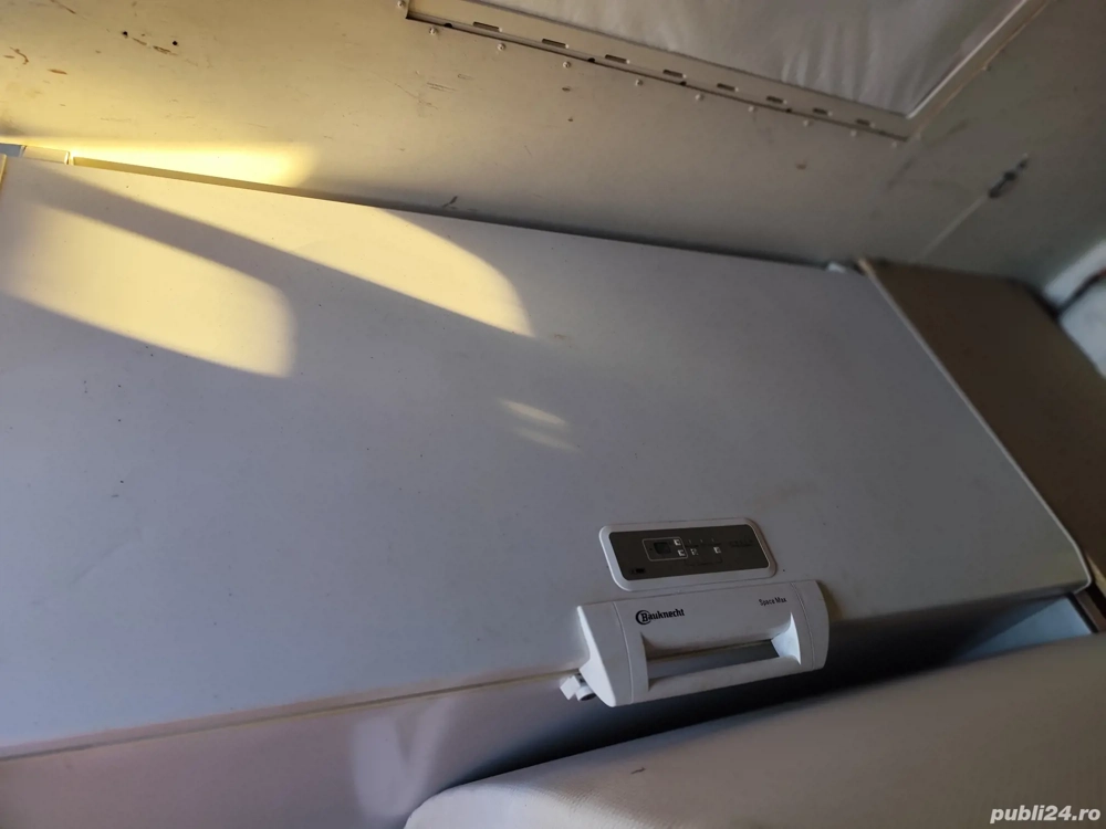 Lada frigorifica Bauknecht 274l