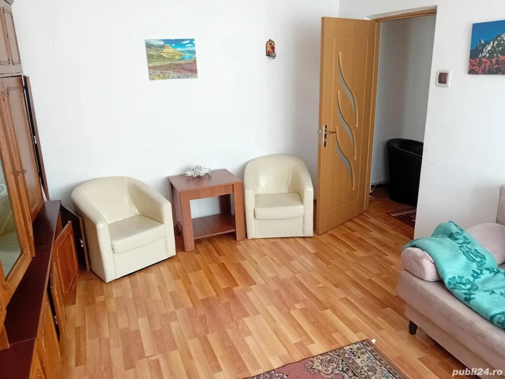 Ap 2 cam ultracentral 54mp utilat mobilat renovat la cheie centrala