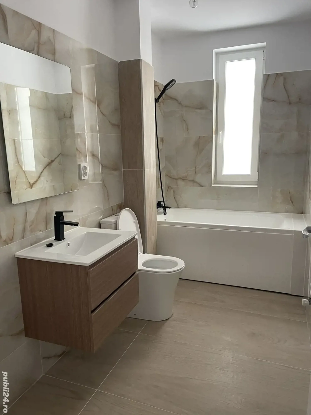 Vand Apartament 3 camere cu 0% COMISION