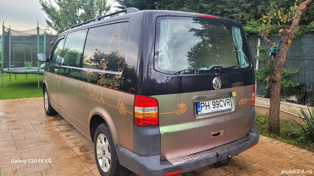 Volkswagen T5 autoutilitara